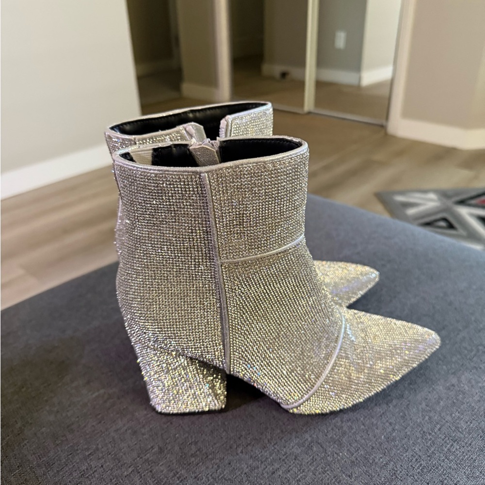 Elegant Silver Ankle Boots